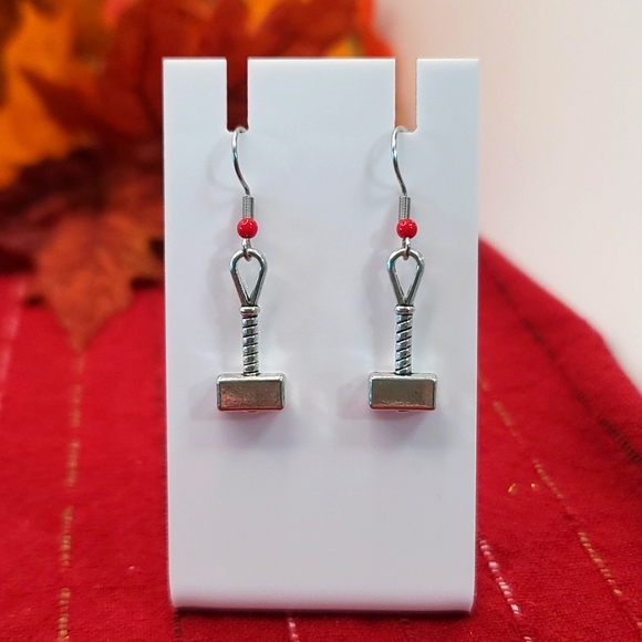 HAMMER themed Thor Disney tribute dangle earrings silvertone  NWT - Picture 2 of 4